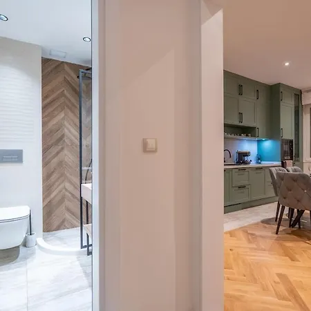 Elegant & Stylish 2-bedroom Apartment Sofia