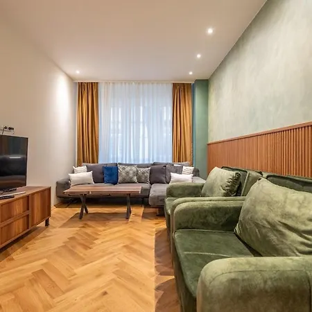 Lägenhet Elegant & Stylish 2-bedroom Sofia