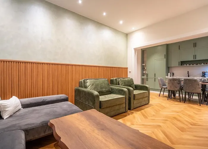 Elegant & Stylish 2-bedroom アパート